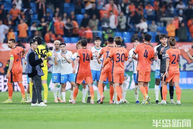 叶博亚进球被吹 李昊贡献神扑 “青岛德比”0:0握手言和